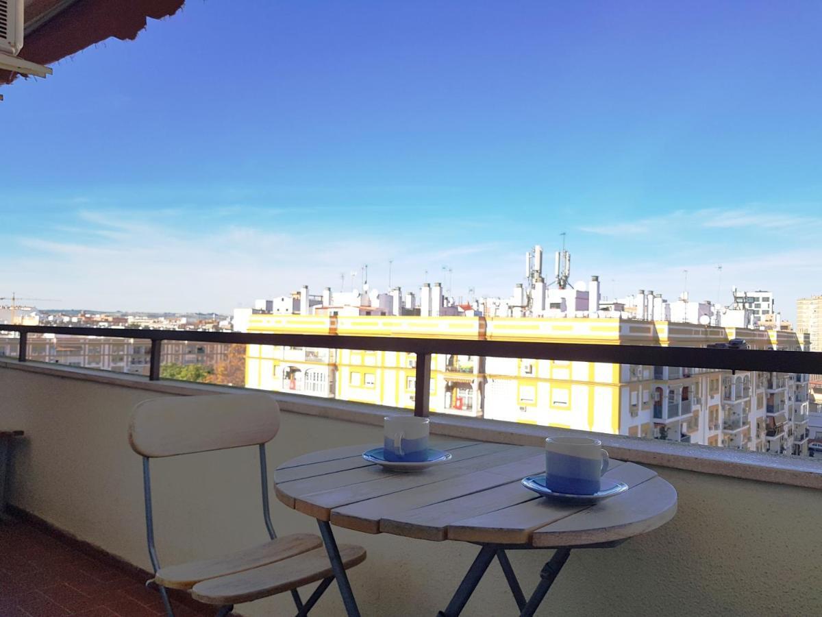 Apartamento Turistico En Sevilla Екстериор снимка